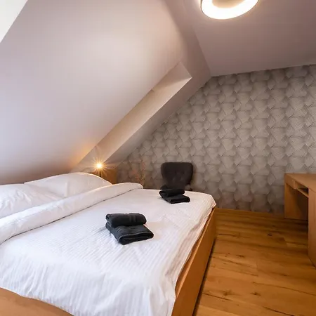 Daire Tatrystay Luxury Penthouse Podlesom & Free Evc