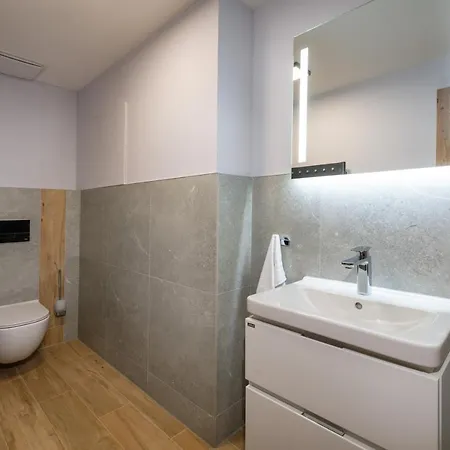 Daire Tatrystay Luxury Penthouse Podlesom & Free Evc Vysoké Tatry